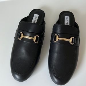 *NEVER WORN* Steve Madden Loafers